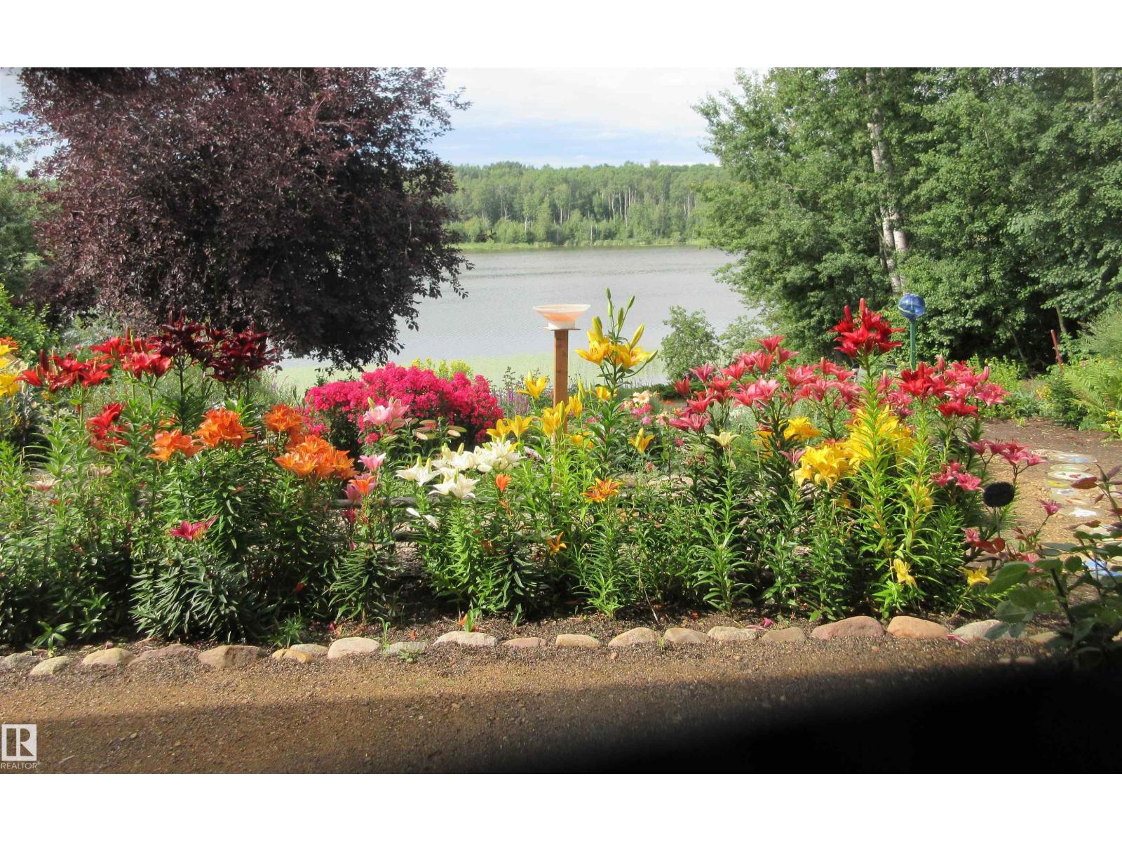 23215 Twp Rd 590 - 40