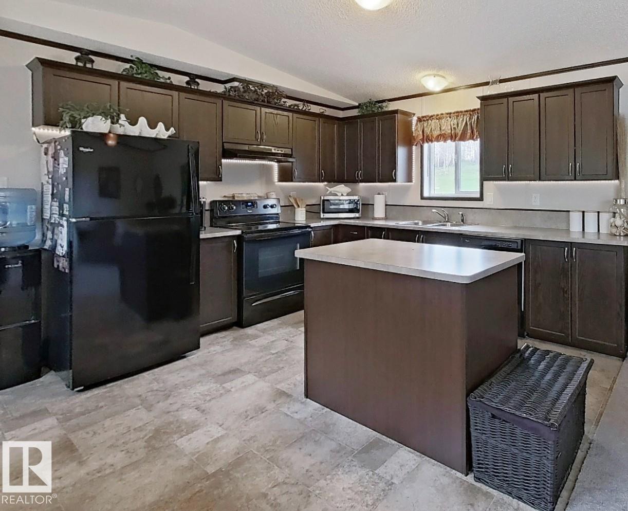 23215 Twp Rd 590 - 45