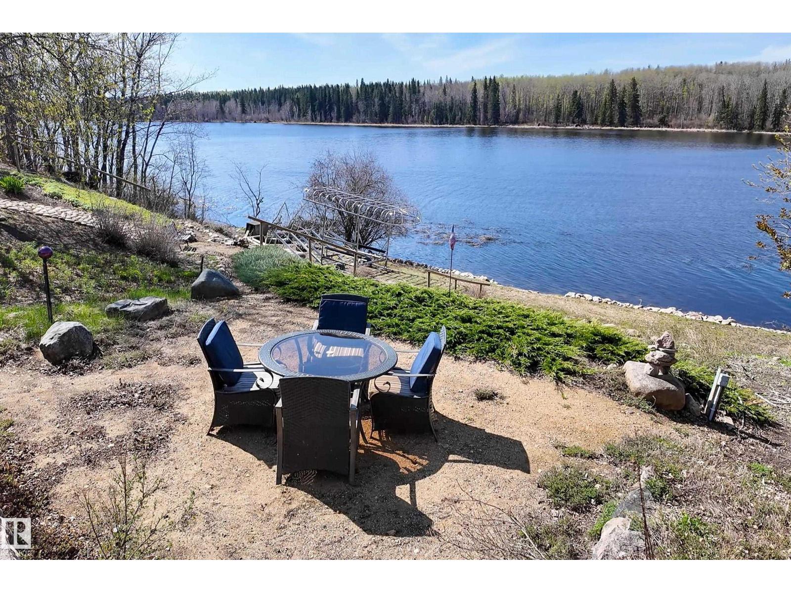 23215 Twp Rd 590 - 59