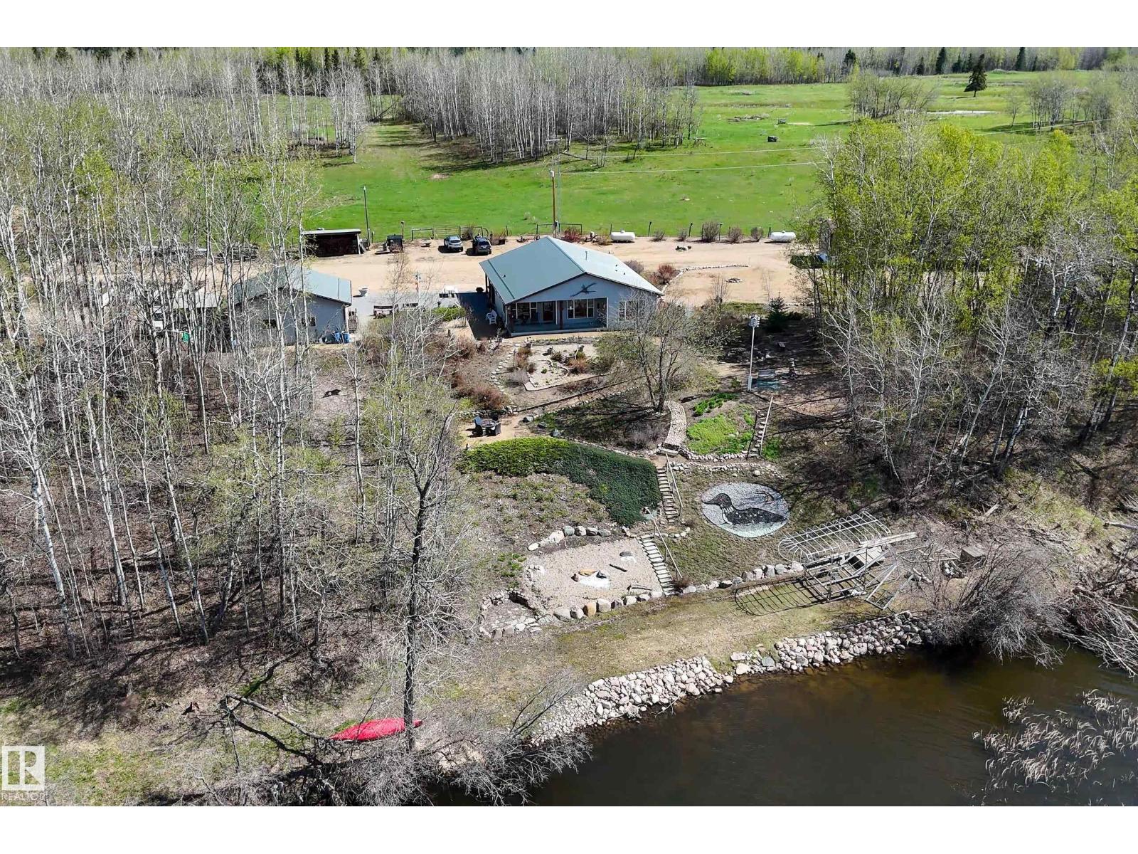 23215 Twp Rd 590 - 60