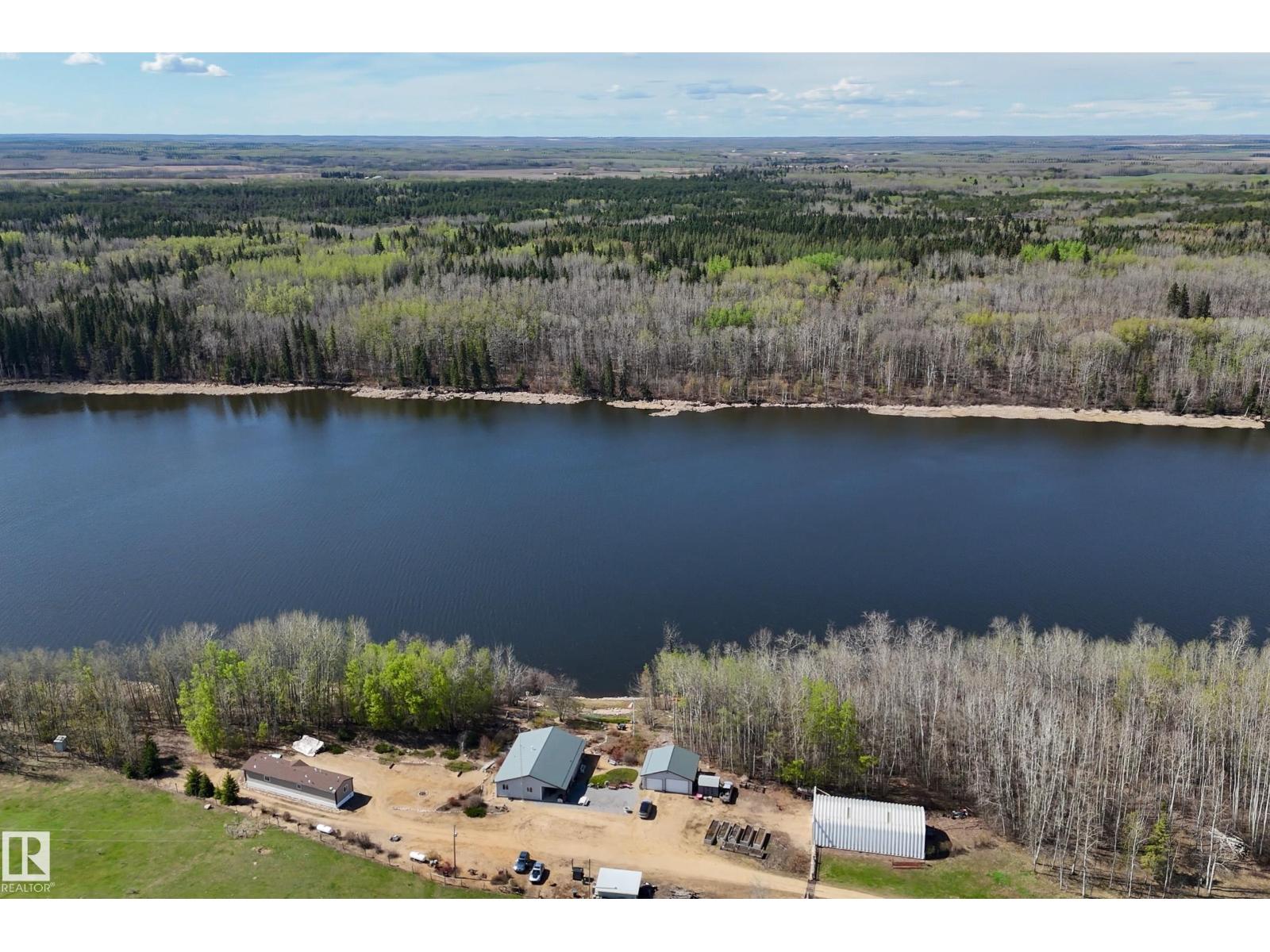 23215 Twp Rd 590 - 61