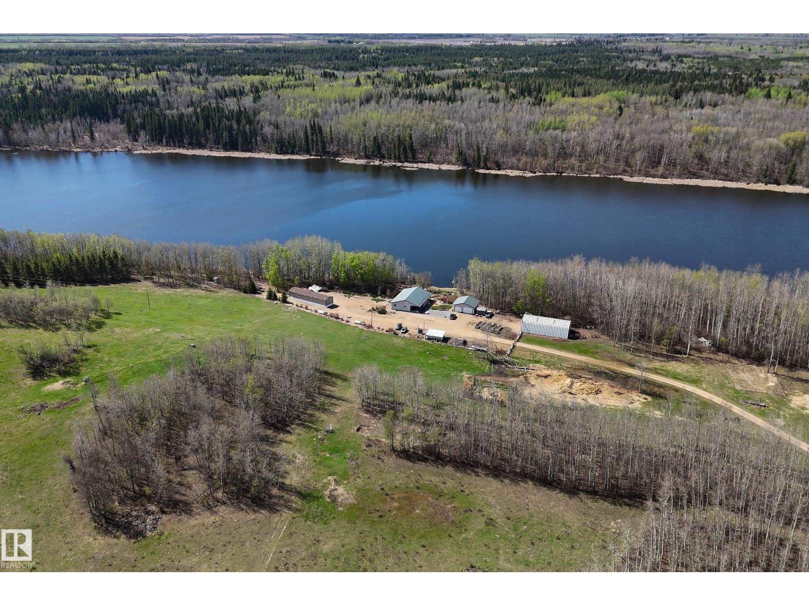 23215 Twp Rd 590 - 63