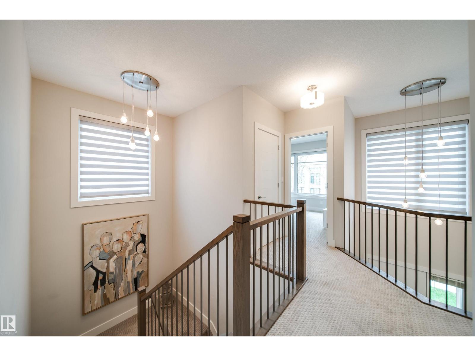 10823 67 AV NW - 33