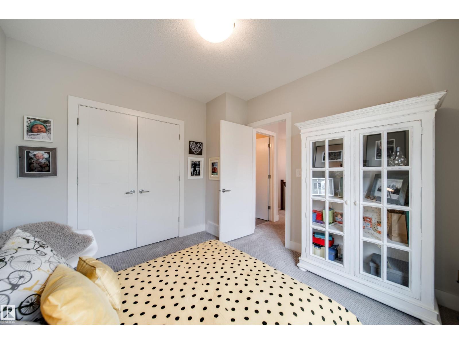 10823 67 AV NW - 38