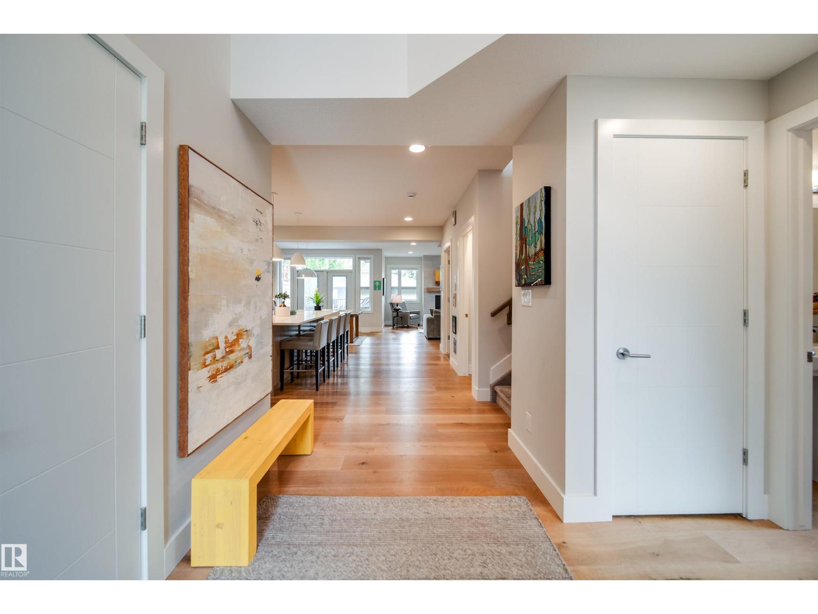 10823 67 AV NW - 5