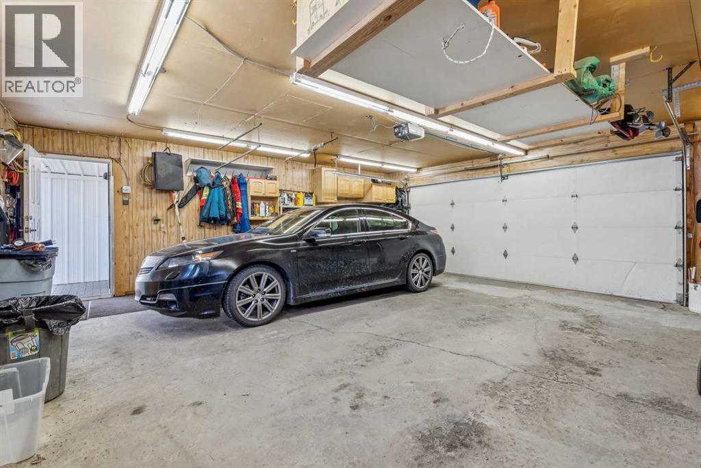 320 Whiteview Road NE - 31