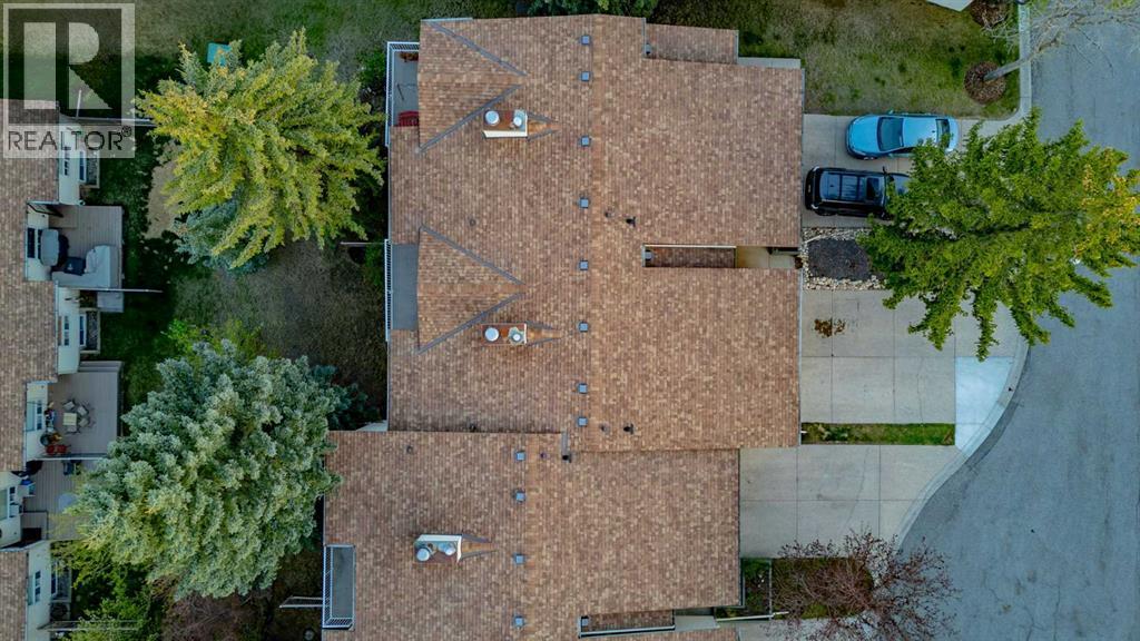 114 Strathlorne Mews SW - 28