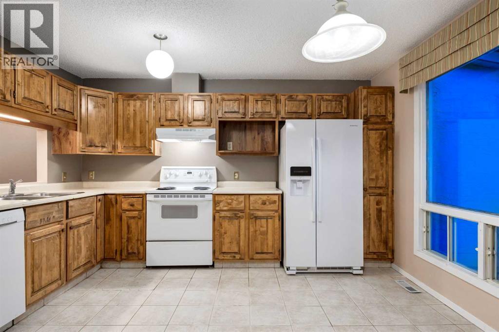 114 Strathlorne Mews SW - 9