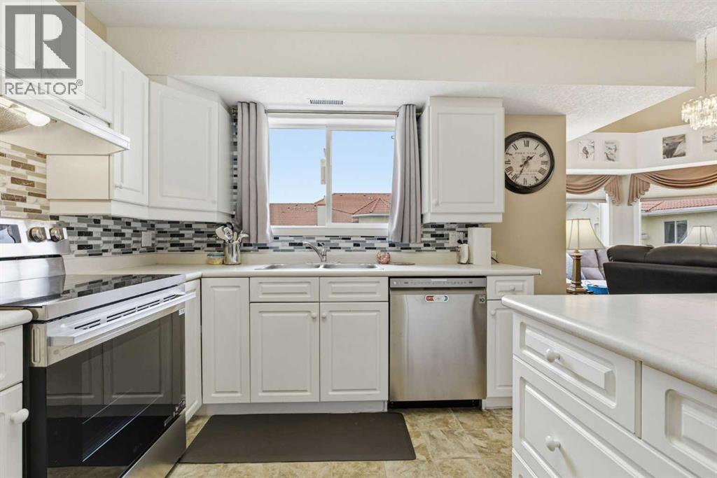 #2324 1818 Simcoe Boulevard SW - 7
