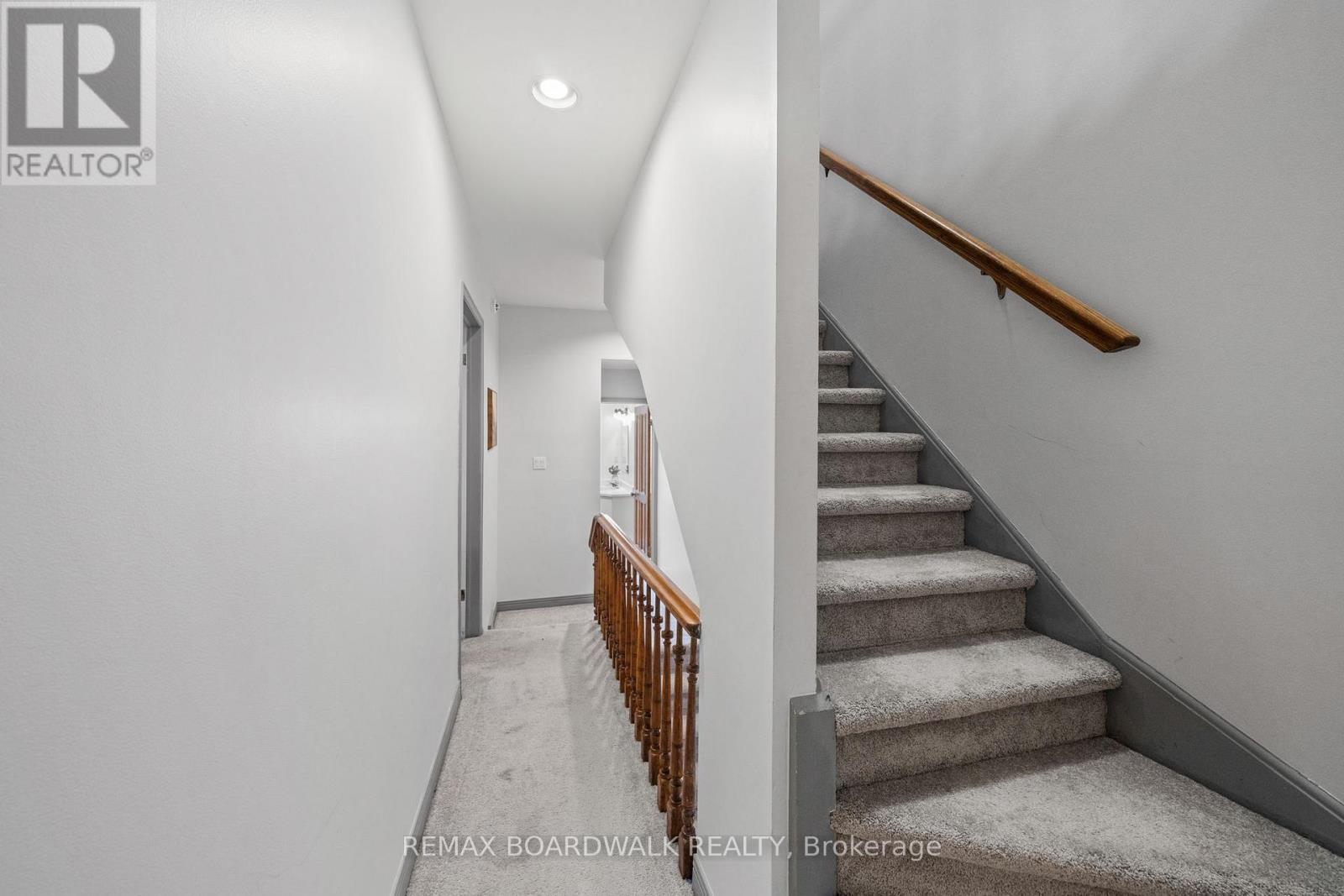90 STEWART STREET - 25