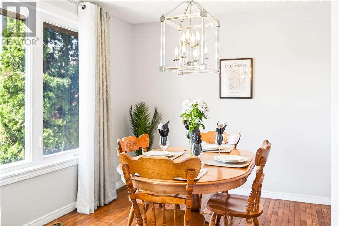 1858 Covewood - 18