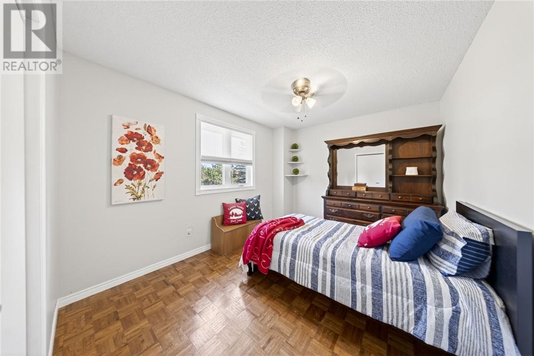 1858 Covewood - 31