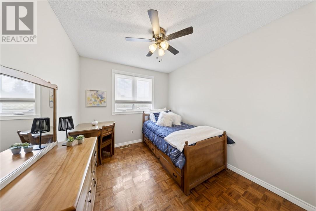 1858 Covewood - 33