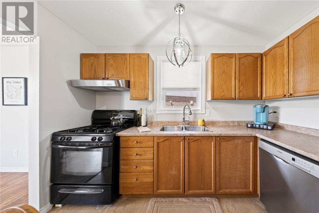 1858 Covewood - 8