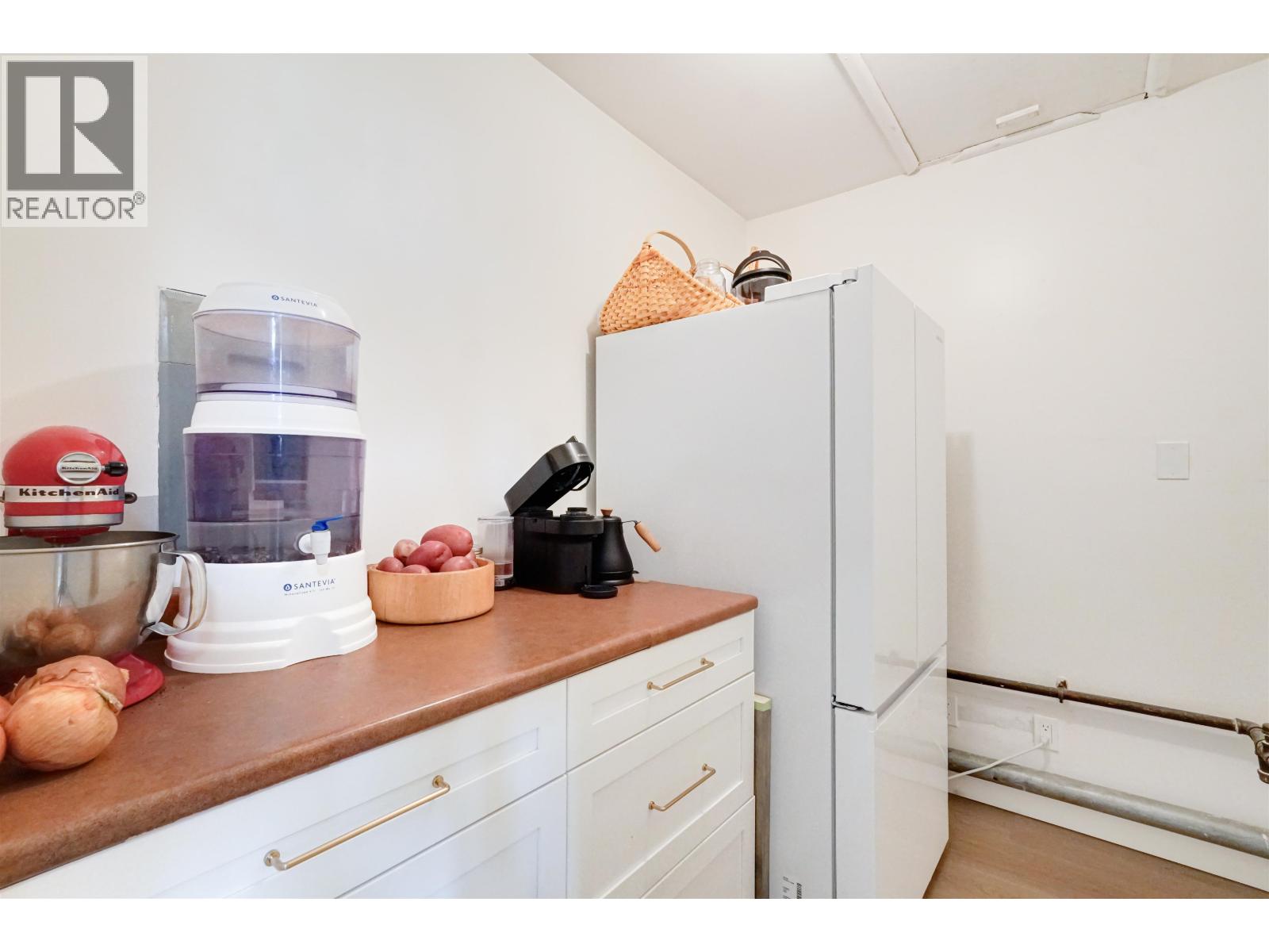 81 CHILKO STREET - 5