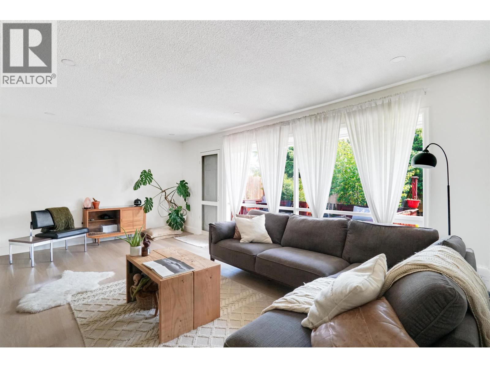 81 CHILKO STREET - 6