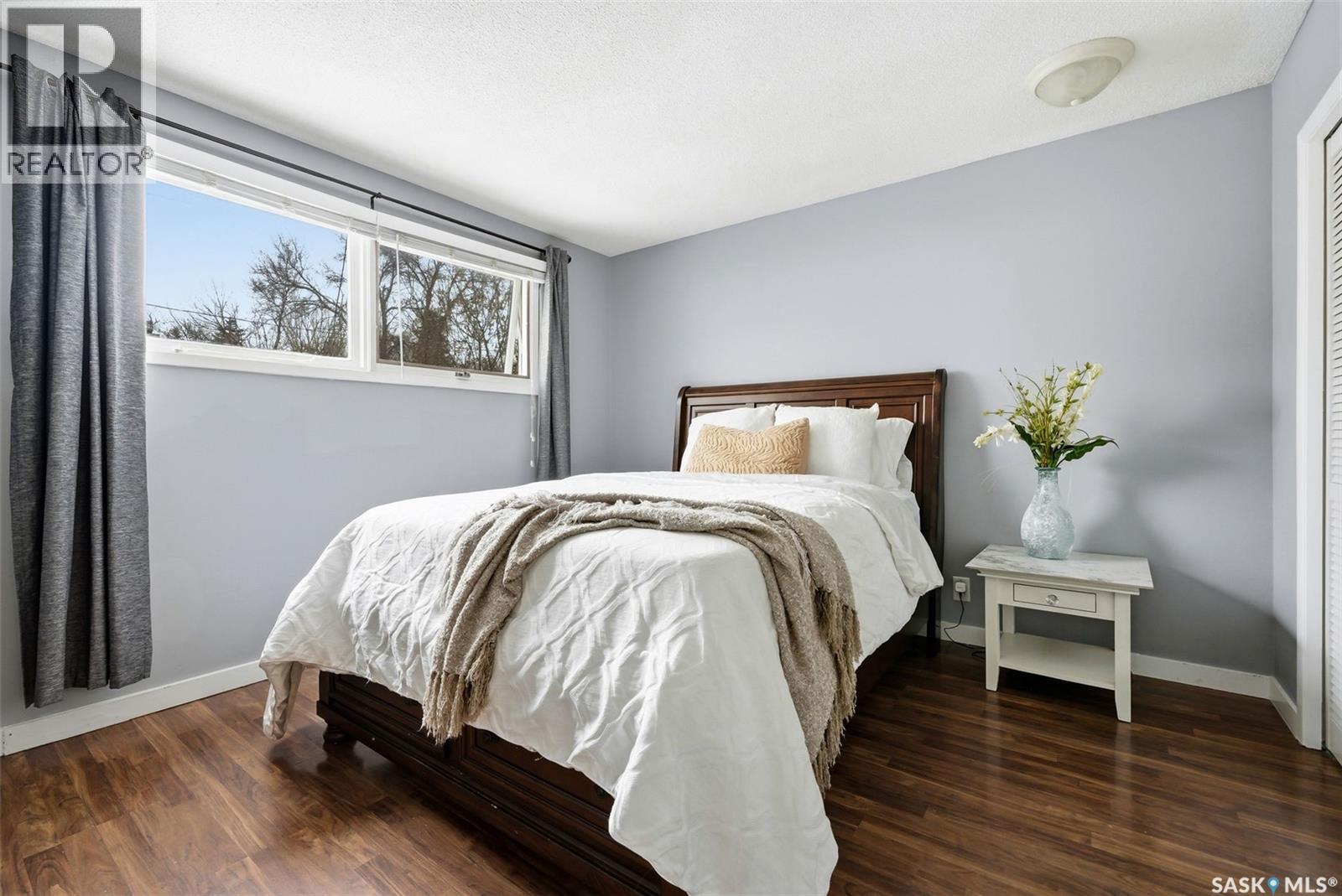 3231 Retallack STREET - 13