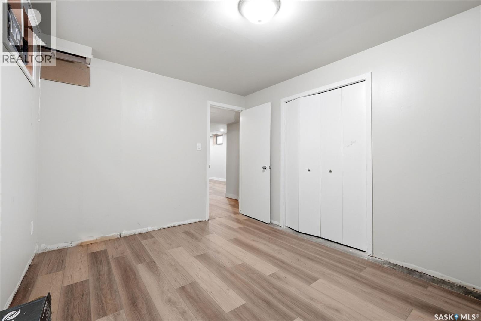 3231 Retallack STREET - 27