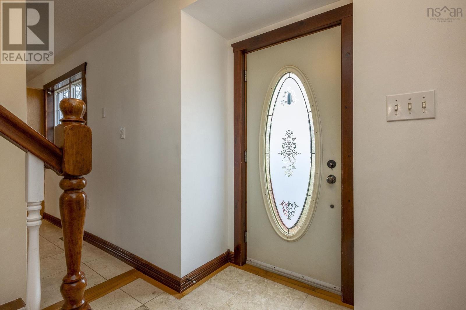 29 Robie Avenue - 5
