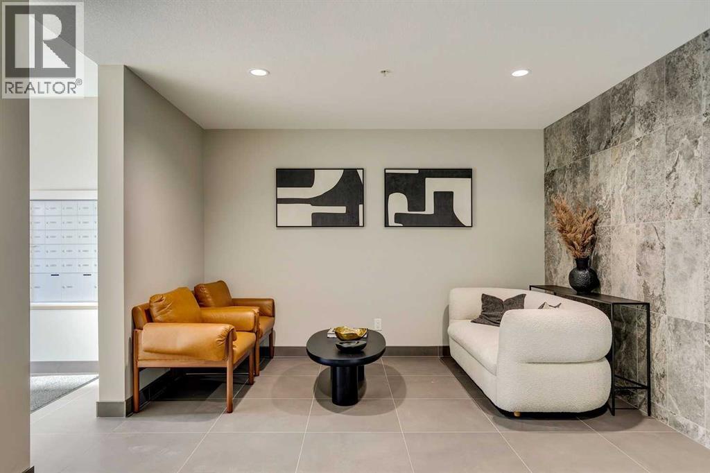 #408 660 Shawnee Square SW - 27