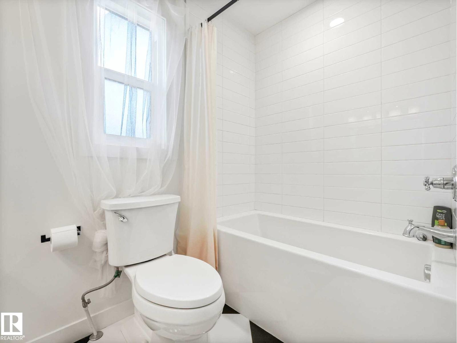 6420 106 ST NW - 25