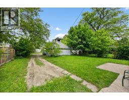 4pc Bathroom - 374 Campbell, Windsor, ON N9H2B3 Photo 16