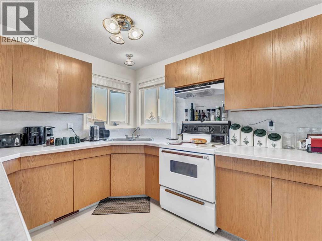 3405 Township Road 74 — photo 18