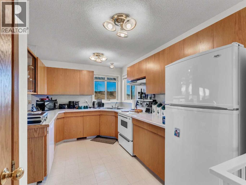 3405 Township Road 74 — photo 17