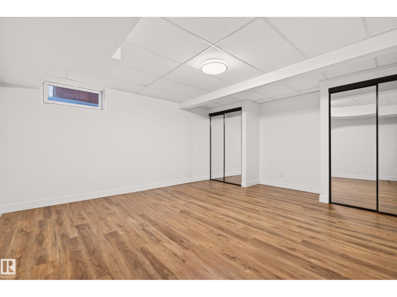 18312 91 AV NW - 73