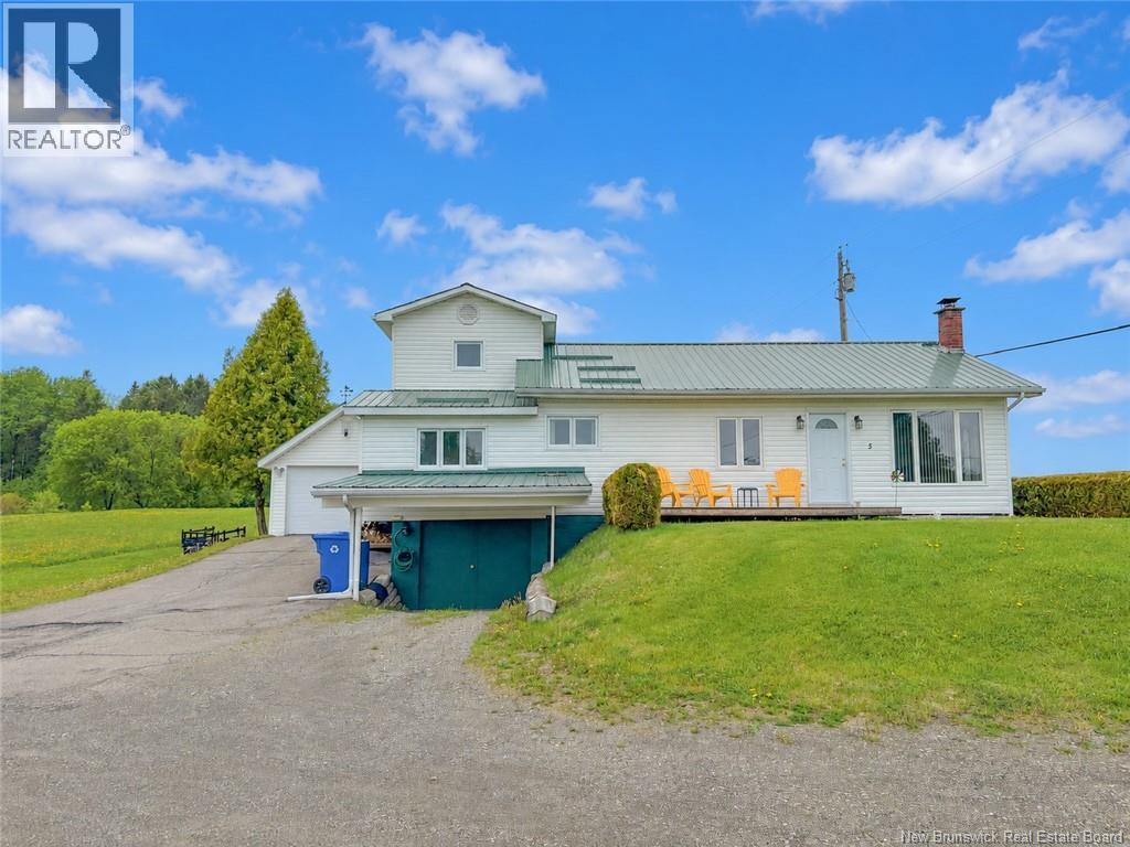 5 Scott Road - 1