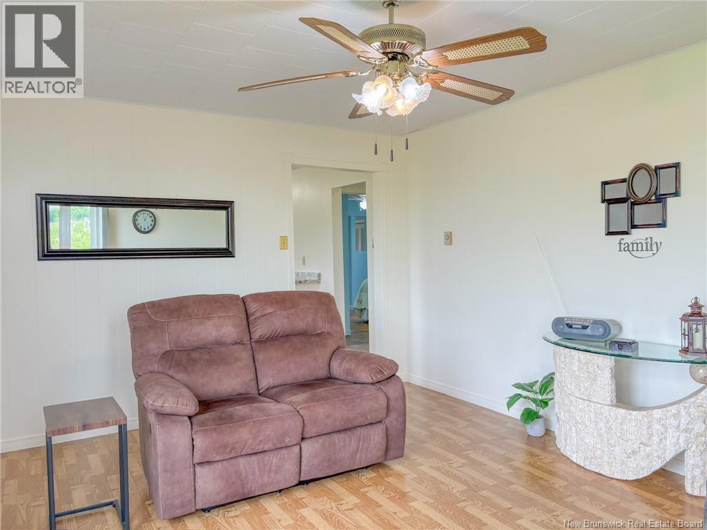 5 Scott Road - 18
