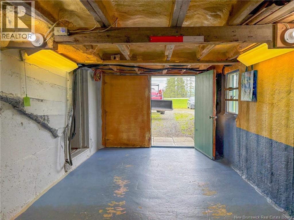 5 Scott Road - 45