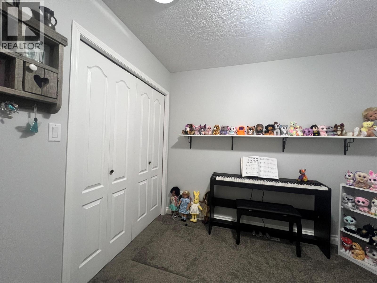 #215 10805 13 Street - 11