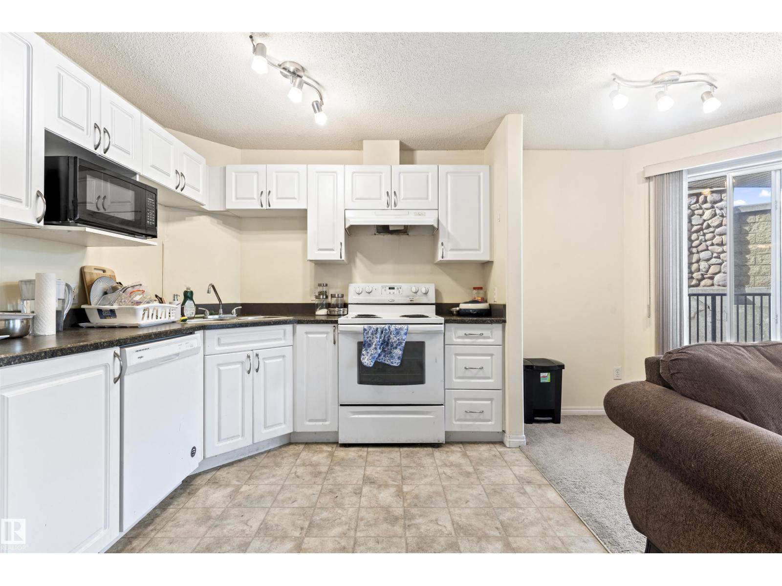 #117 111 EDWARDS DR SW — photo 8