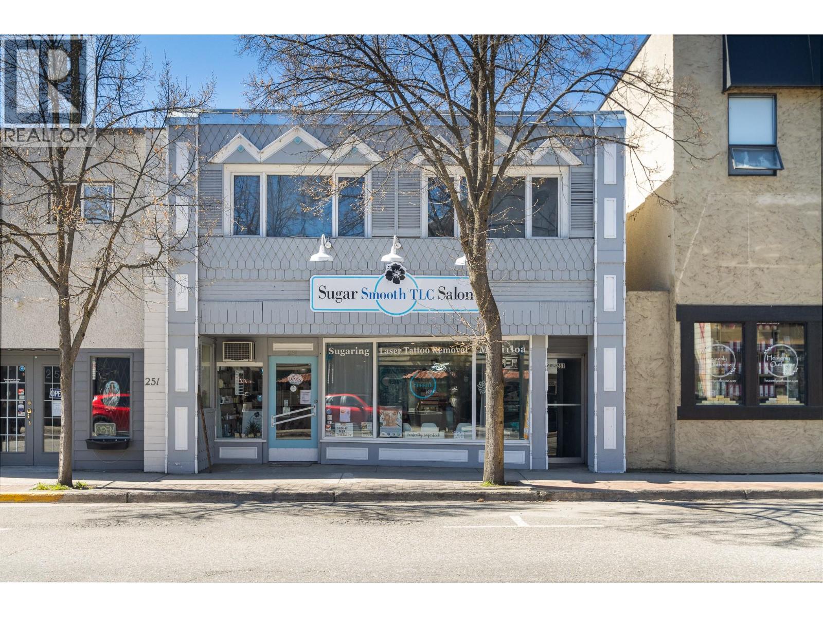 261 Alexander Street - main photo