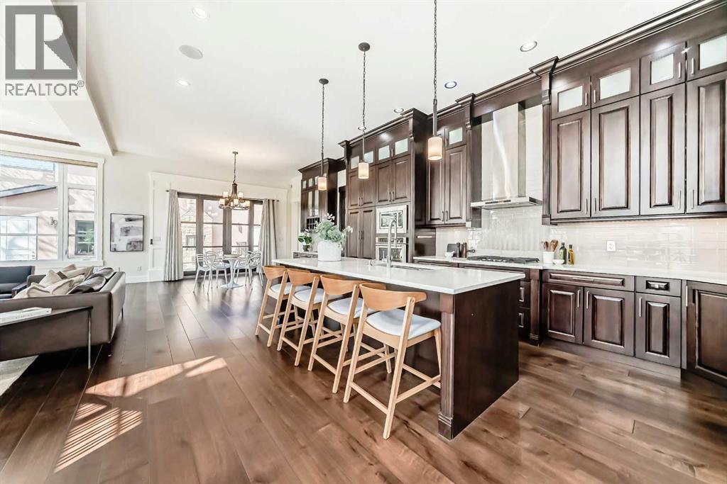 602 22 Avenue NE - 10