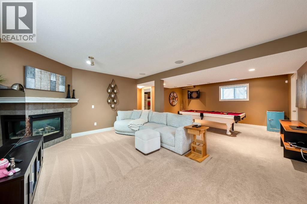 142 Coventry View NE - 22