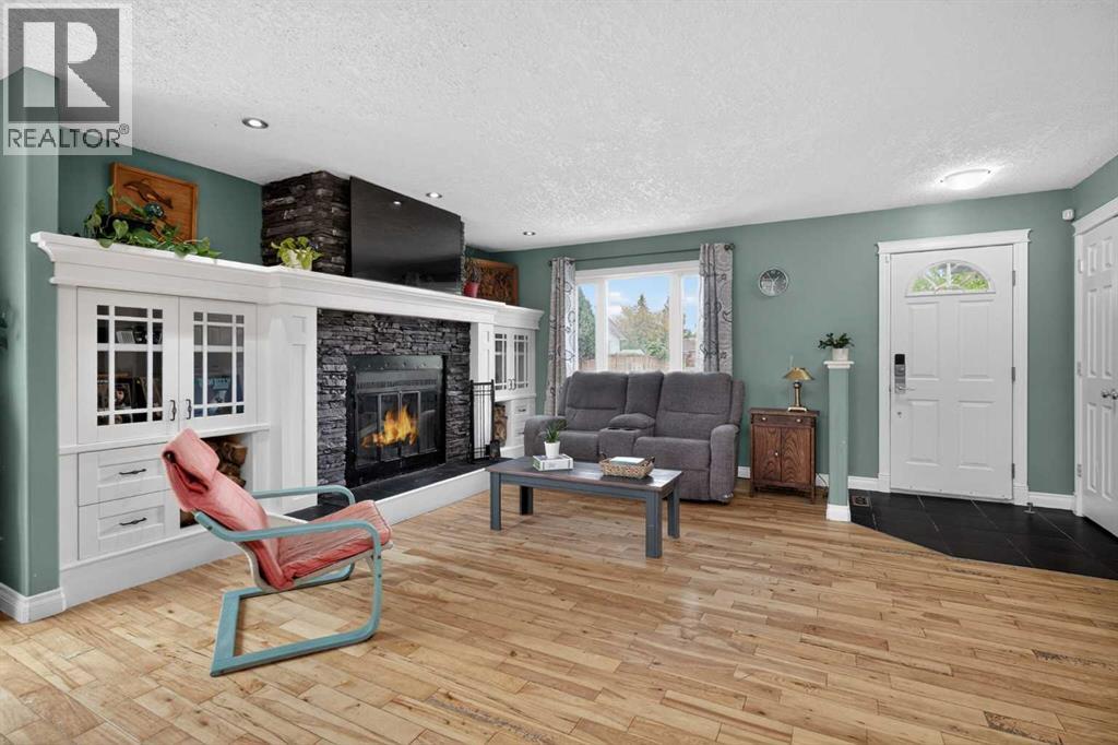 76 Marquis Place SE - 4