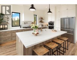 5pc Ensuite bath - 1435 Bear Creek Road, West Kelowna, BC V1Z2S2 Photo 11