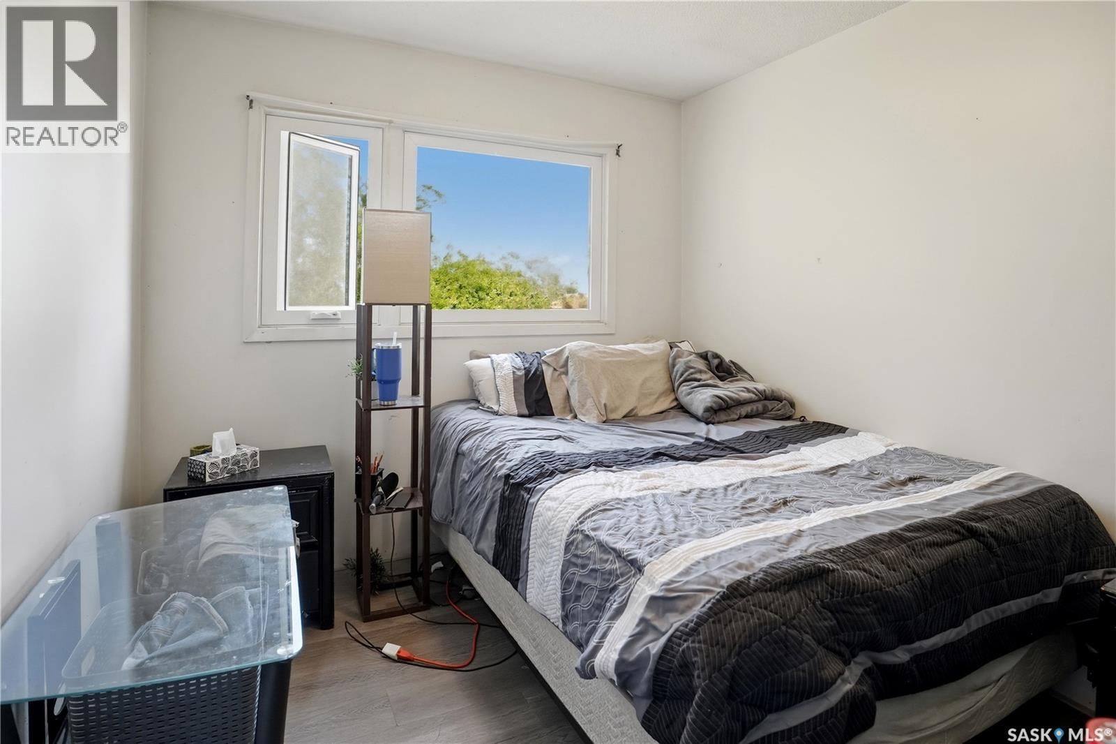 2106 101st CRESCENT - 9