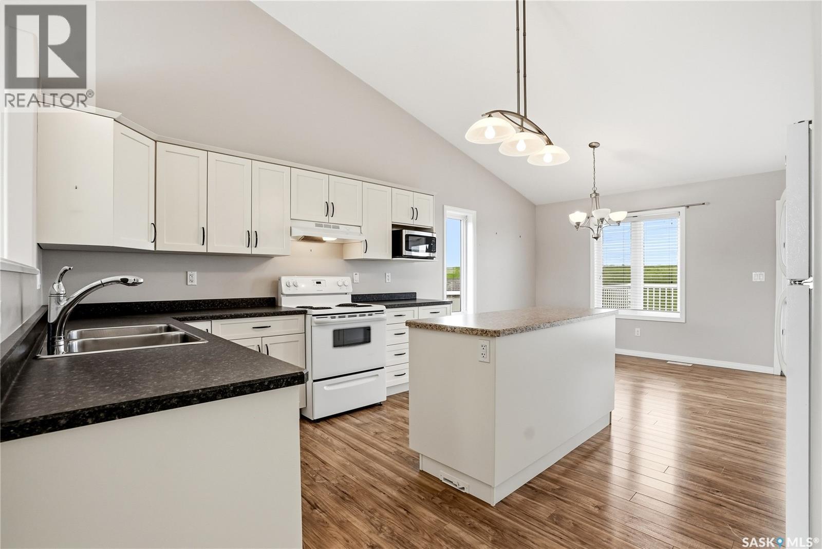 1134 Rempel PLACE - 10