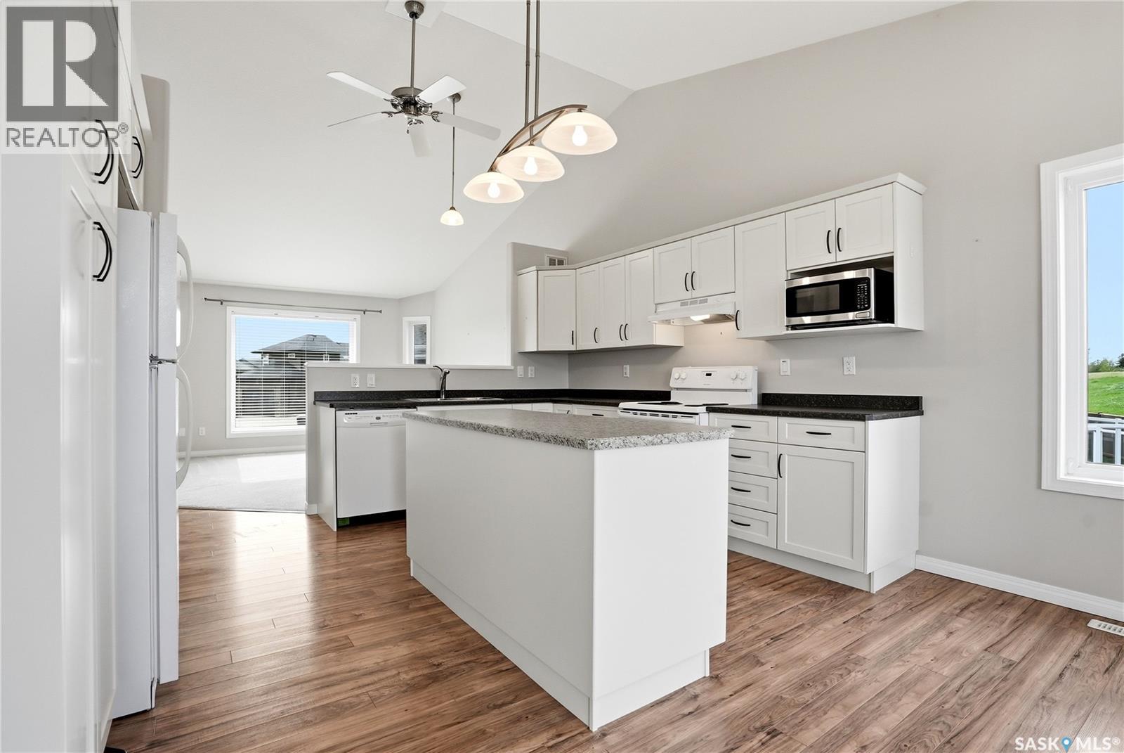 1134 Rempel PLACE - 12