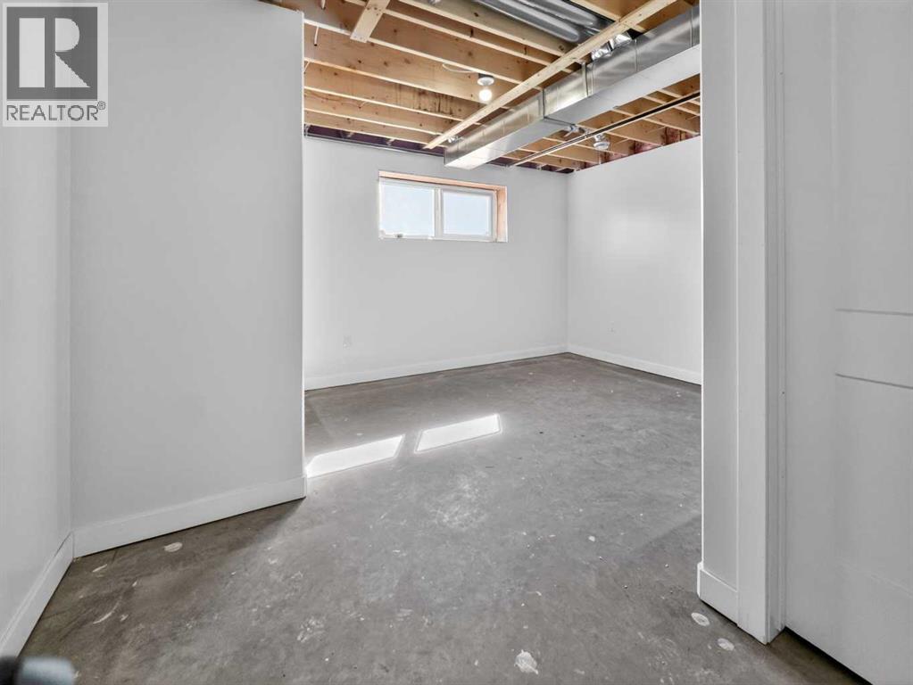 11113 104 Ave — photo 32
