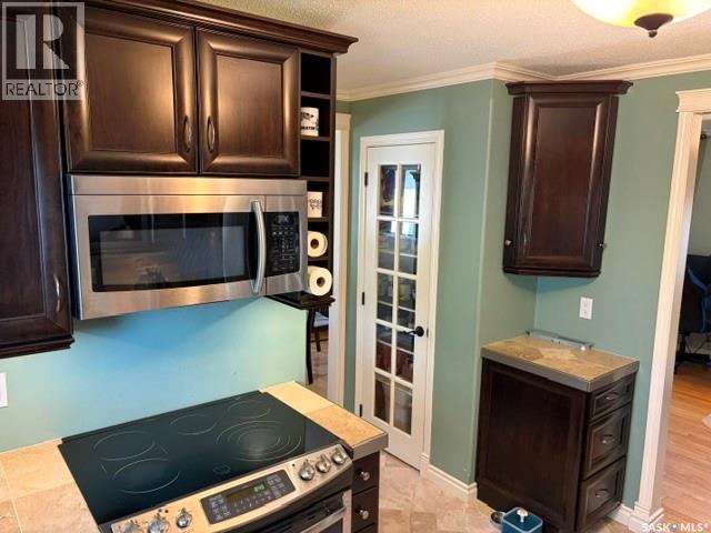 158 Selkirk CRESCENT - 11