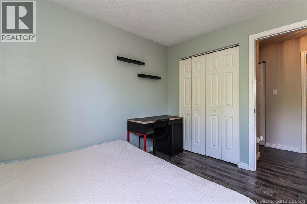 392 Molson Avenue - 24