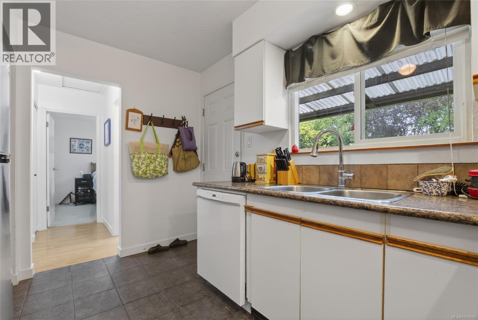 2967 Sherman Rd - 14