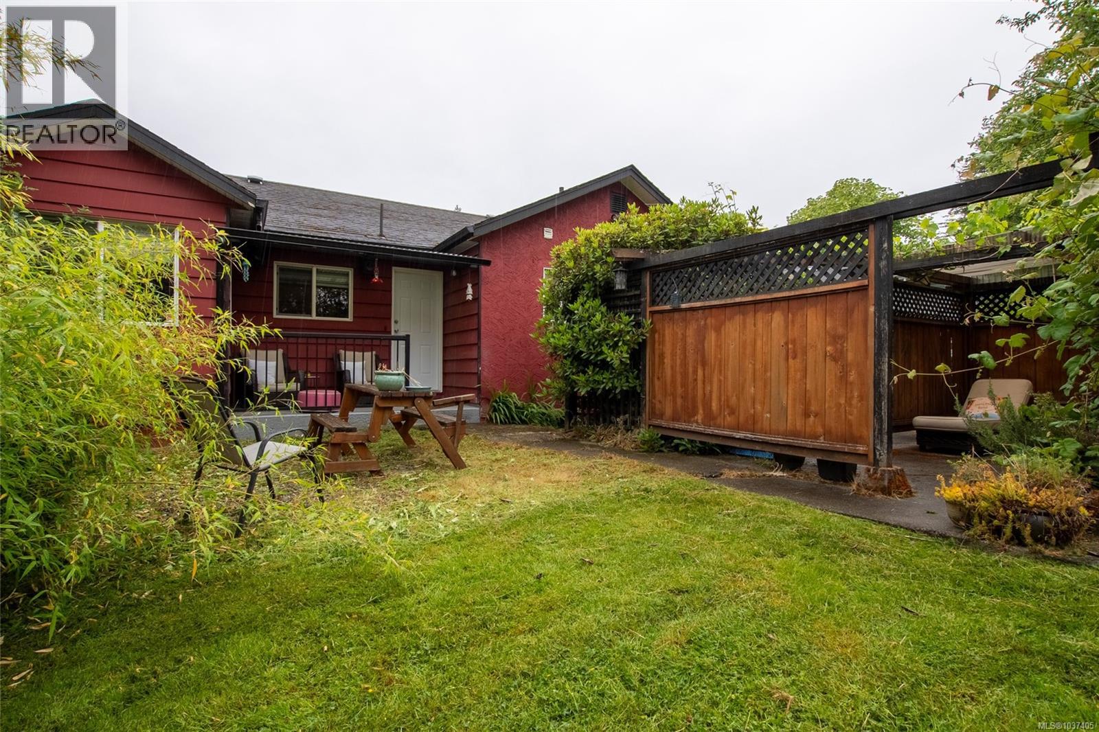 2967 Sherman Rd - 42