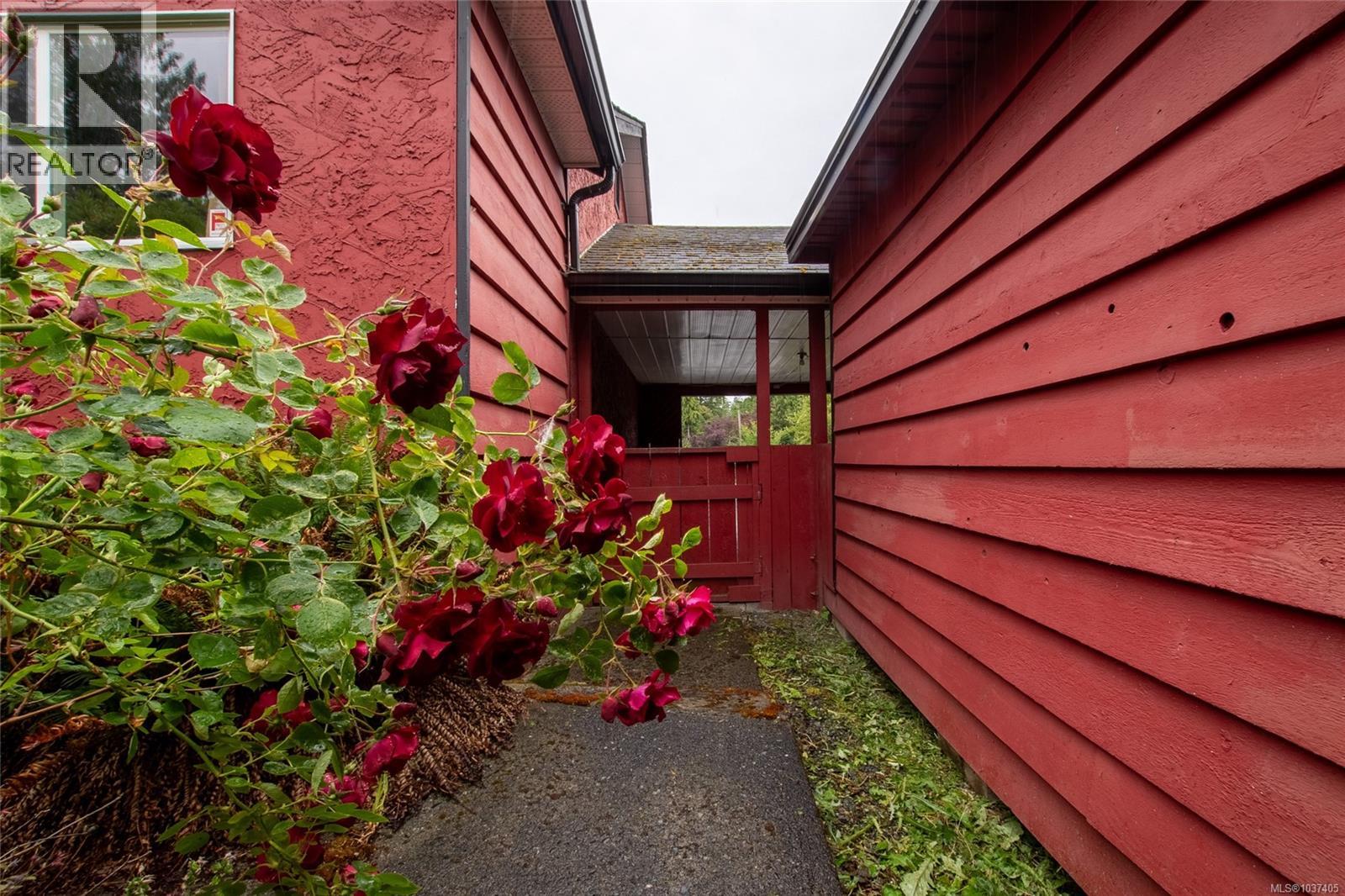 2967 Sherman Rd - 49