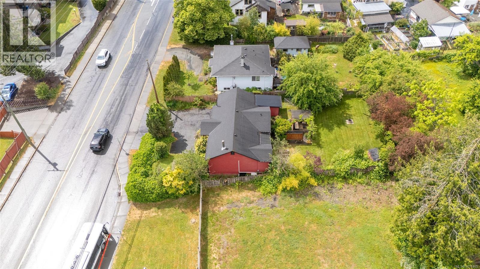 2967 Sherman Rd - 52