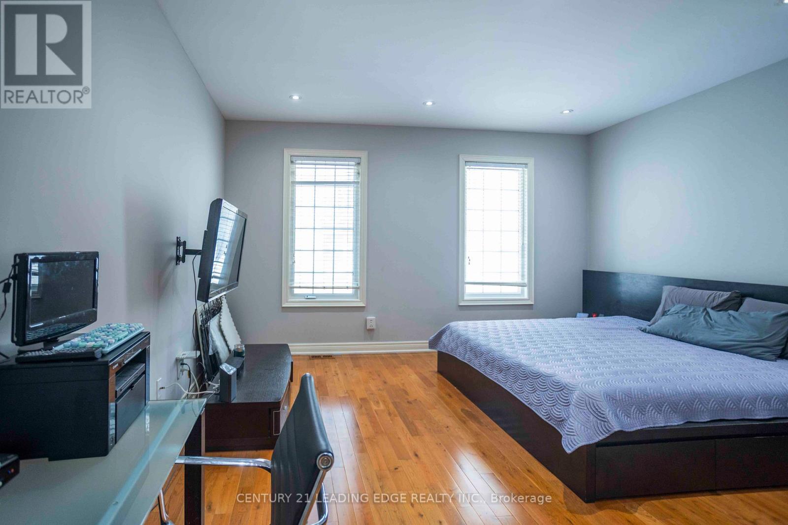 206A MERTON STREET - 20
